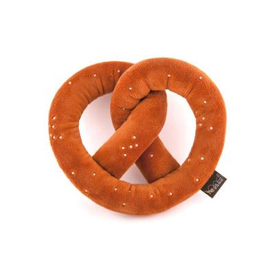 PLAY Classic Poochie Pretzel